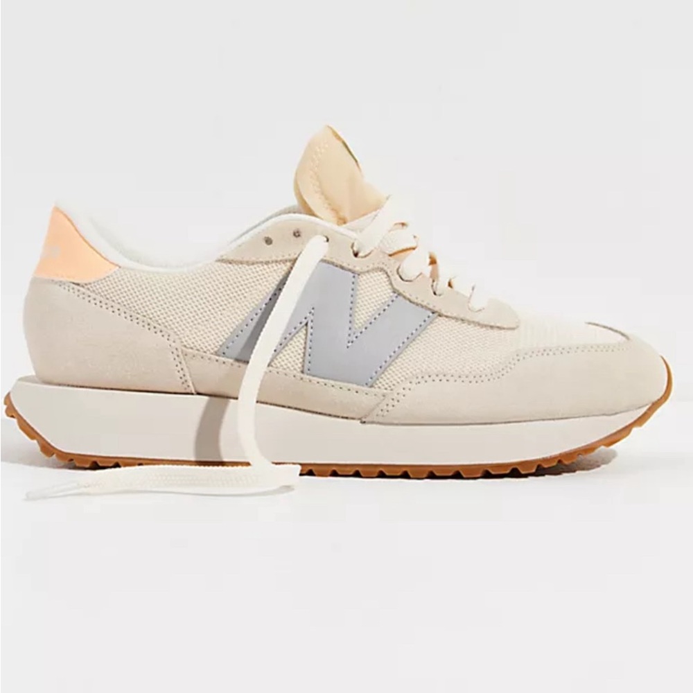 New Balance 237 Womens Shoes